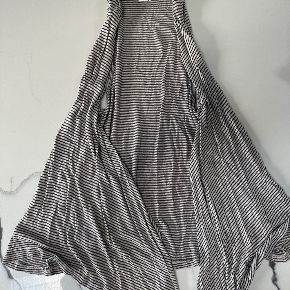 Splendid Striped Sleeveless Cardigan